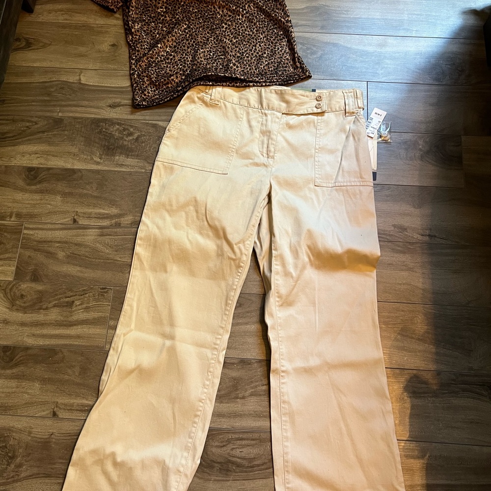 Ladies Boot cut pant with leopard top
